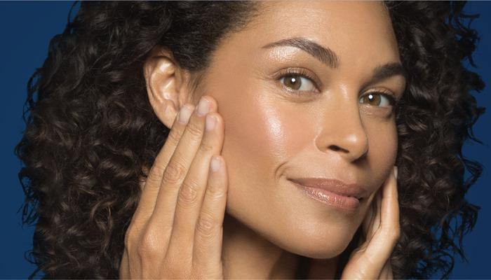 how does skin age